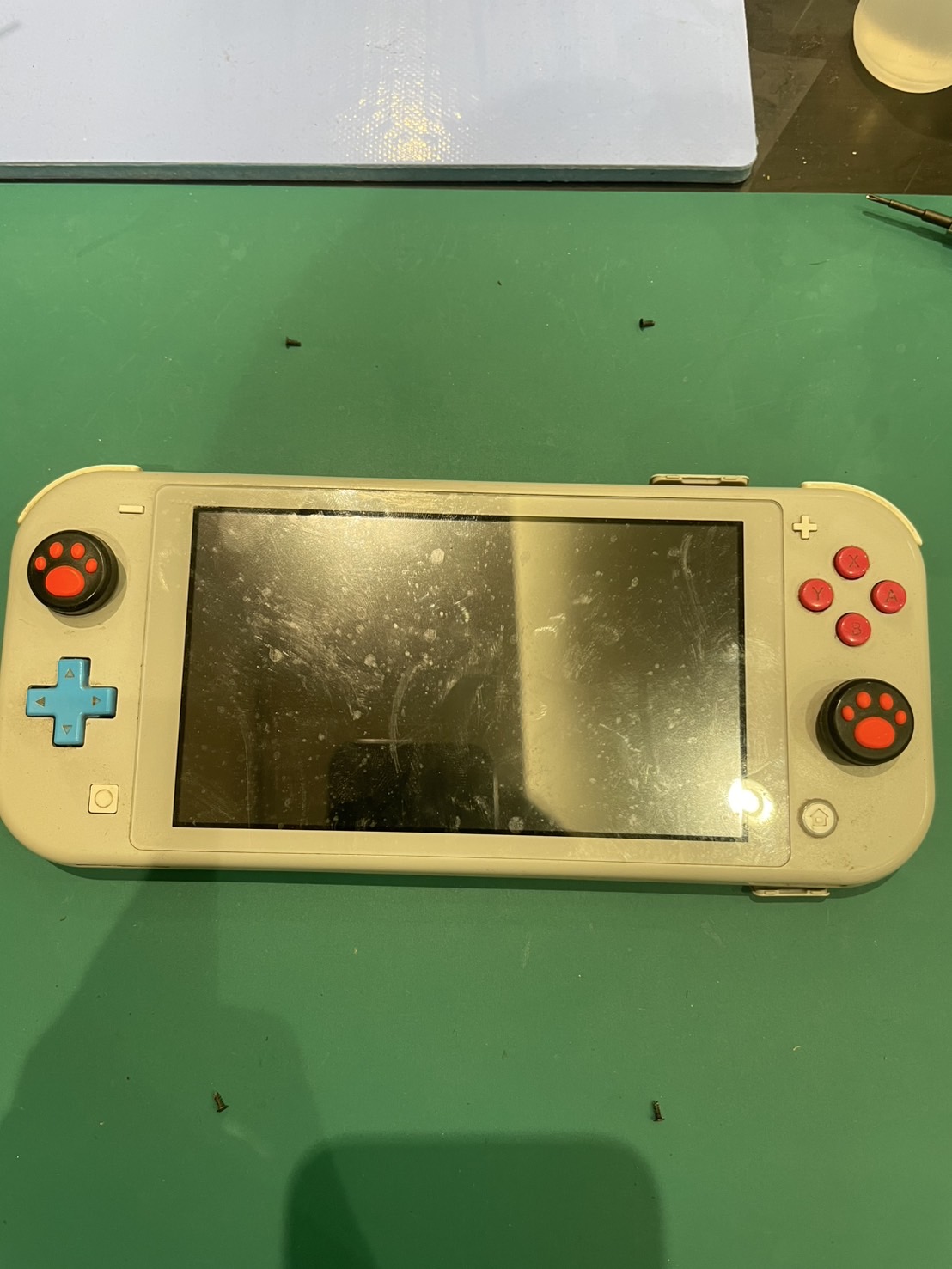 Switch Lite　バッテリー交換　【さいたま市からのご来店】