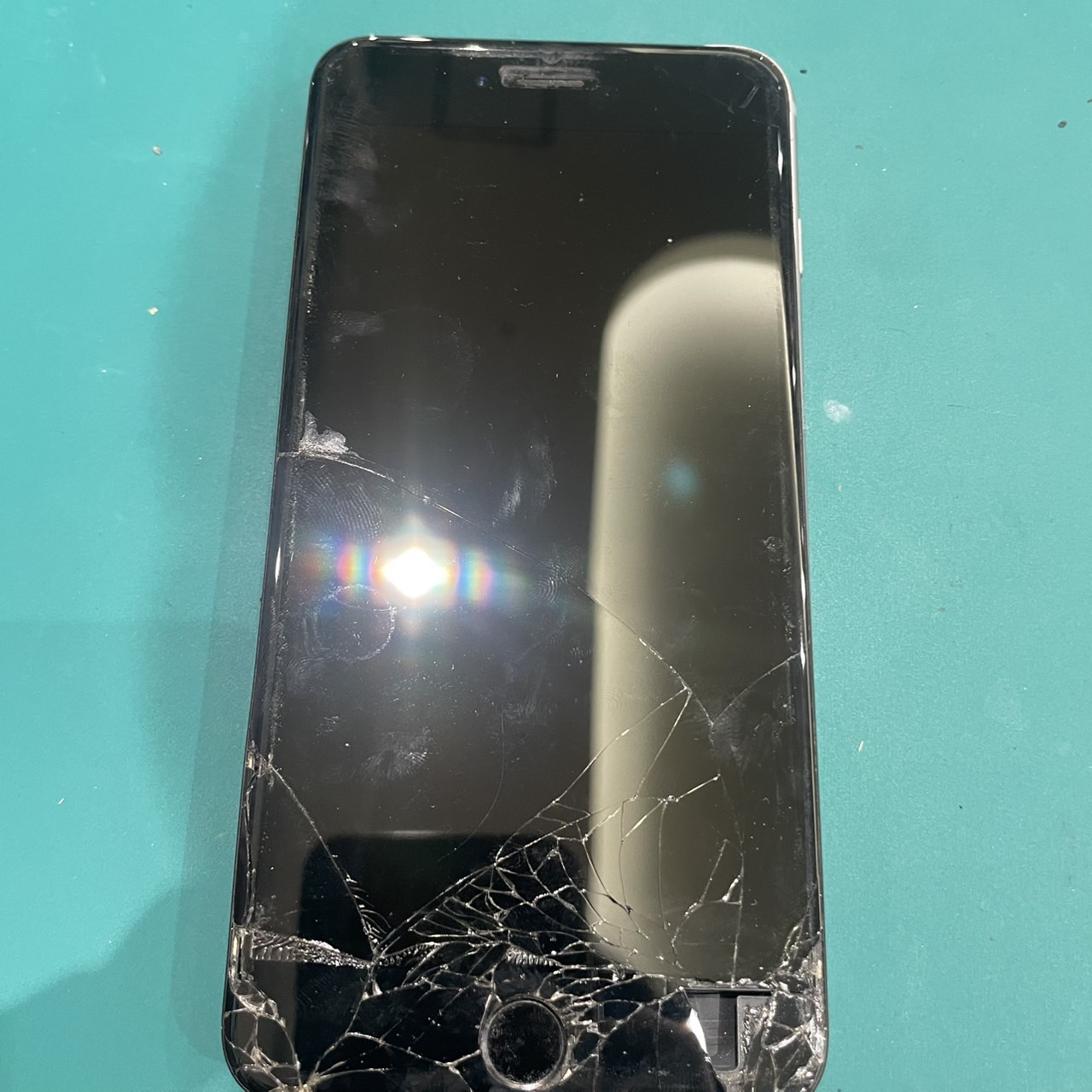 iPhone6s plus　画面交換とバッテリー交換　【南区よりご来店】