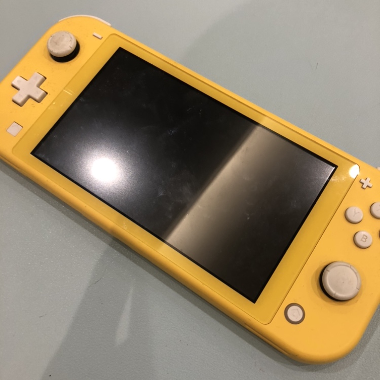 【Switch Lite】電源が入らない…基板修理で復活！【修理事例】