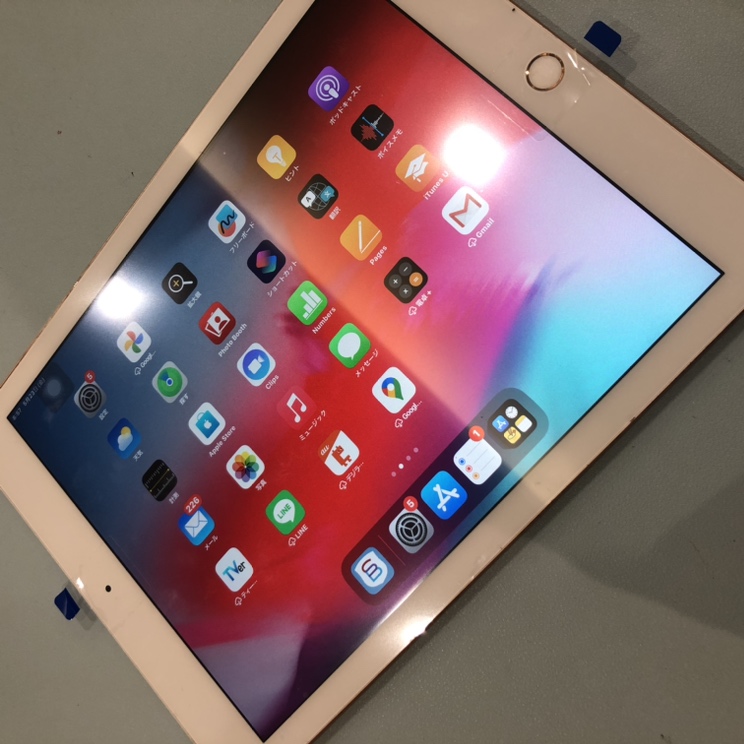 【iPad 第6世代】画面ガラス割れは放置厳禁！修理専門店が解説